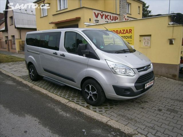 Ford Tourneo Custom